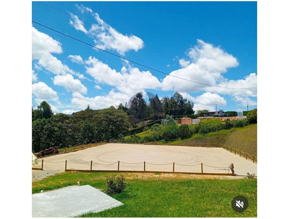 Finca en venta en Piedras Blancas, Guarne – 10.120 m² (1,0 ha)